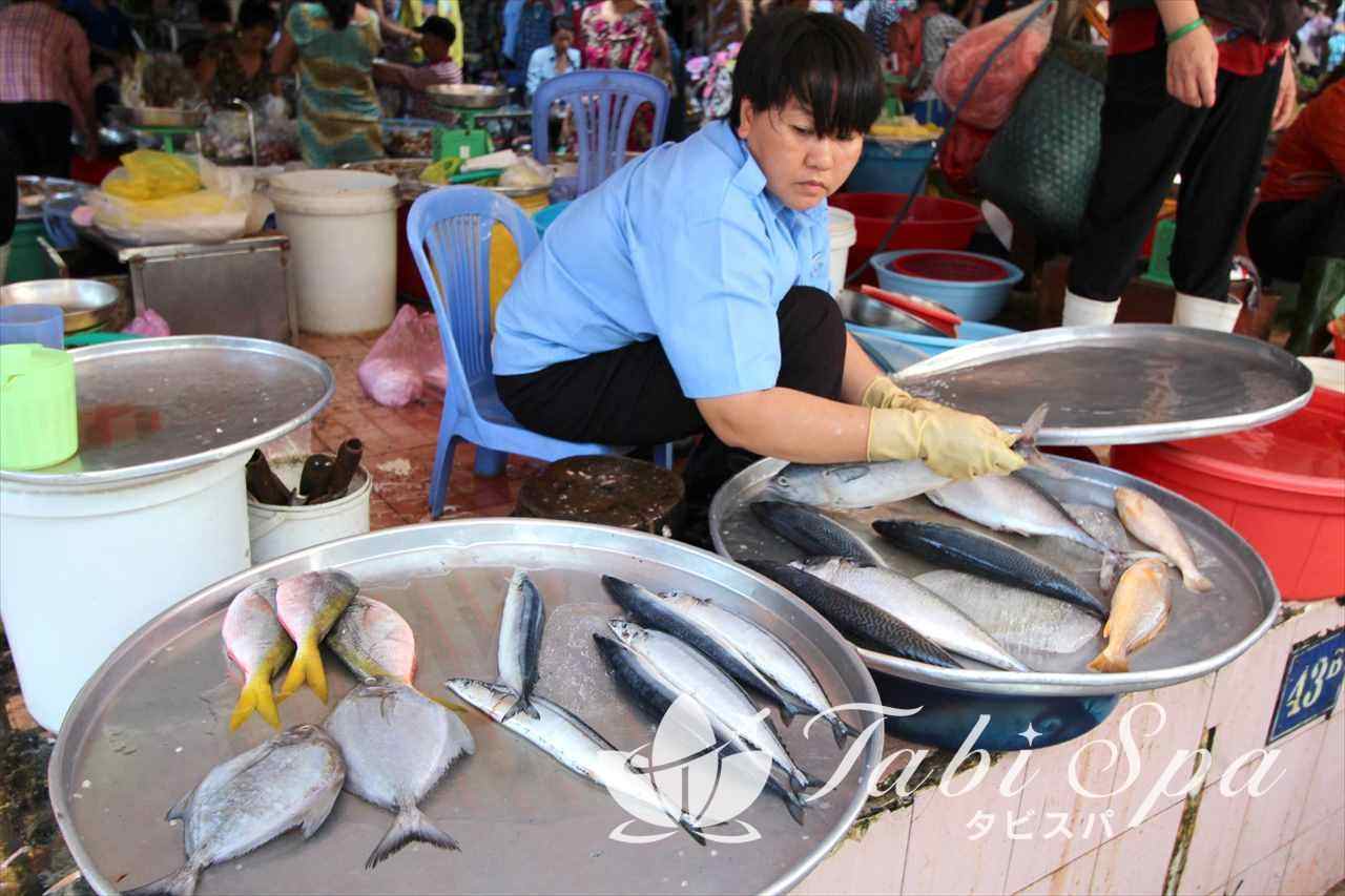 タイビン市場の売り場