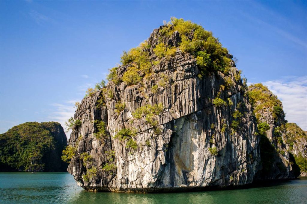 ハロン湾の奇岩