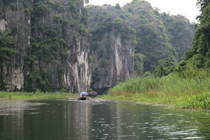 ハノイ旅行者でハロン湾よりタムコック行きの現地ツアーを選ぶ人急増の背景