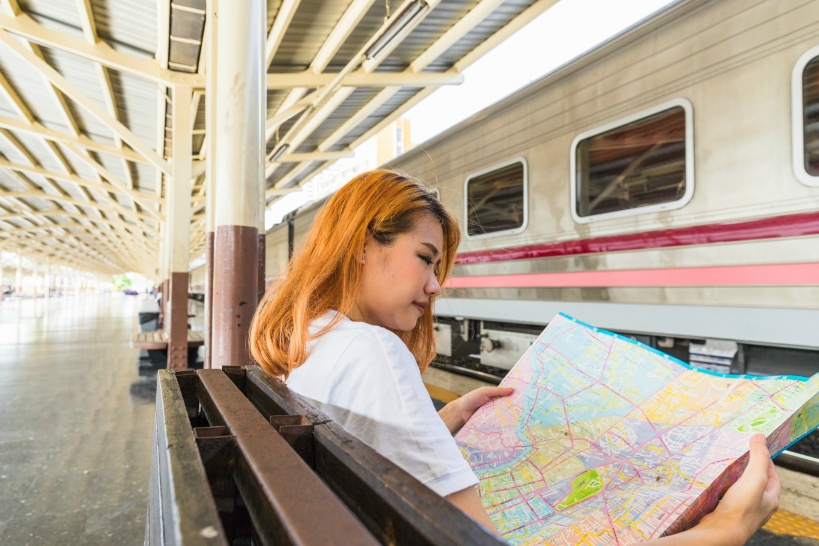 鉄道でバンコクからアユタヤに行く際の座席とチケットの取り方