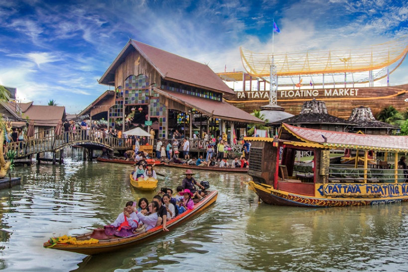 Pattaya-Floating Market-view