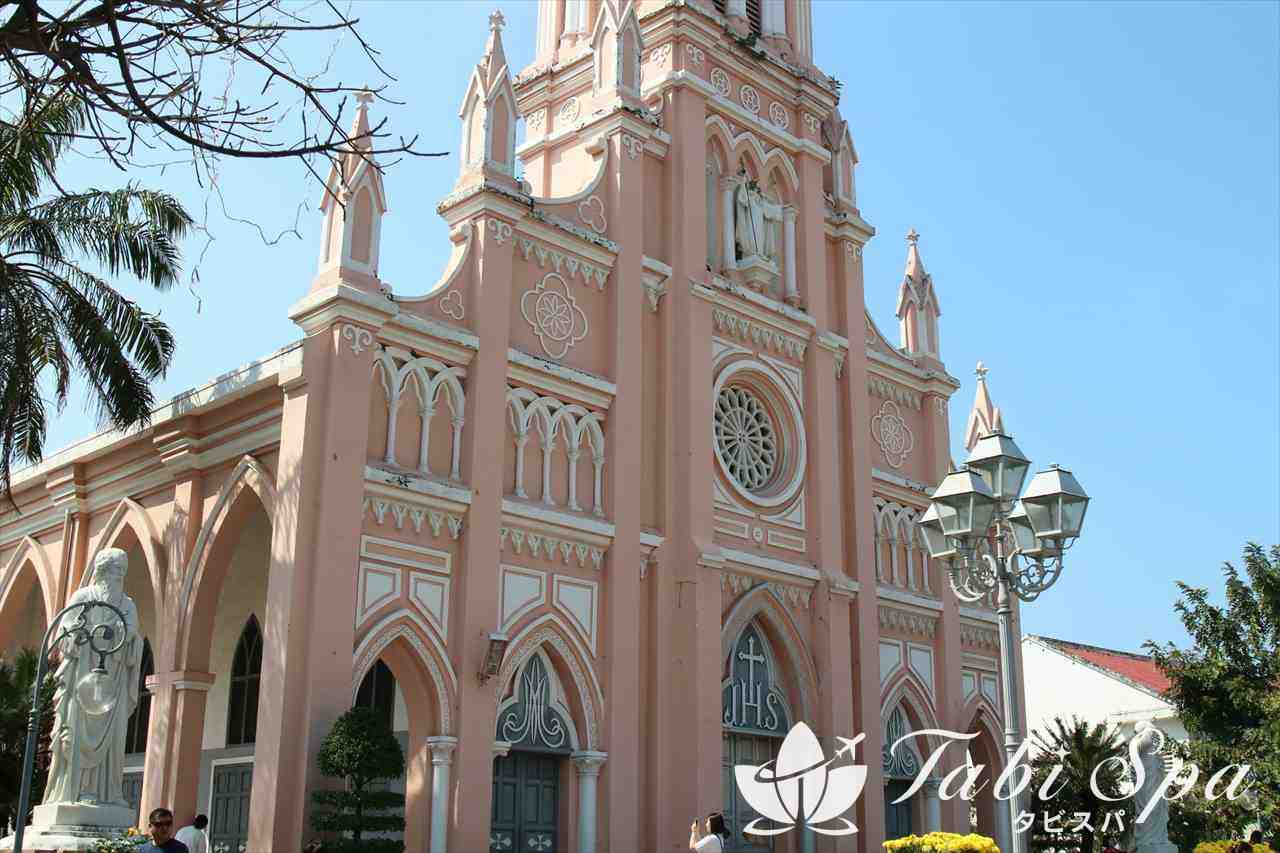 ダナン市内中心に建つ観光の要所 ダナン大聖堂 タビスパ