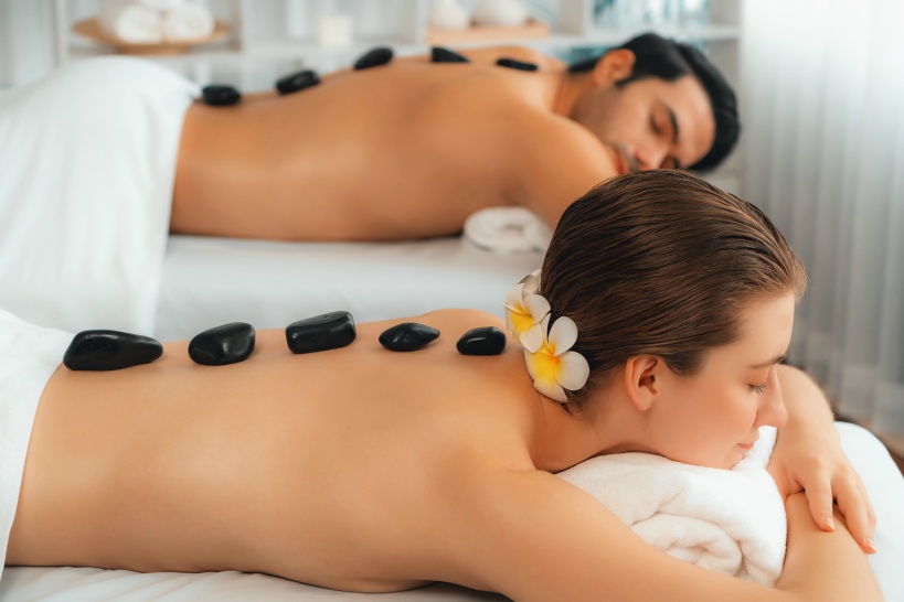 ホットストーンマッサージ 1時間30分