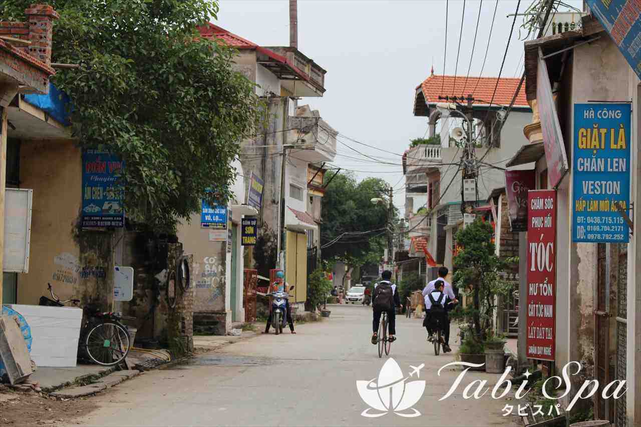 ハノイで伝統と歴史の半日体験「バッチャン村」観光 タビスパ