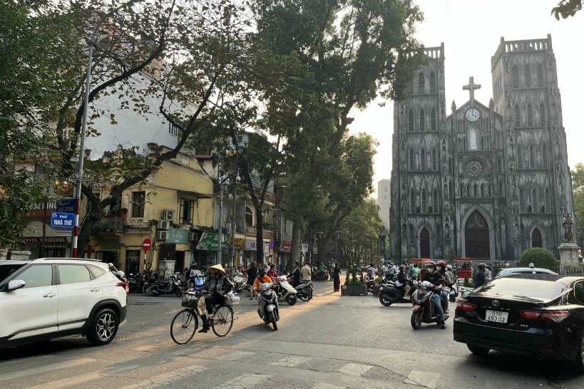 ハノイ大教会のミサの音が聴ける「ニャートー通り/Nha Tho」