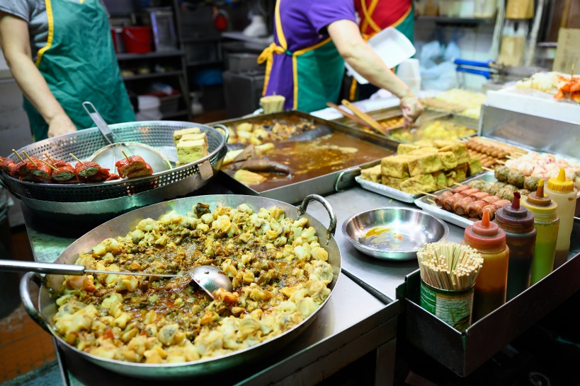 バンコクの子連れ旅行者は料理にも注意！屋台やタイ料理はお腹を壊す