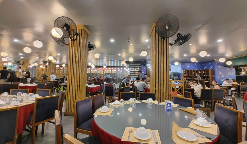 Lang Ca Seafood|ミーケビーチの景色を楽しめる大型海鮮レストラン