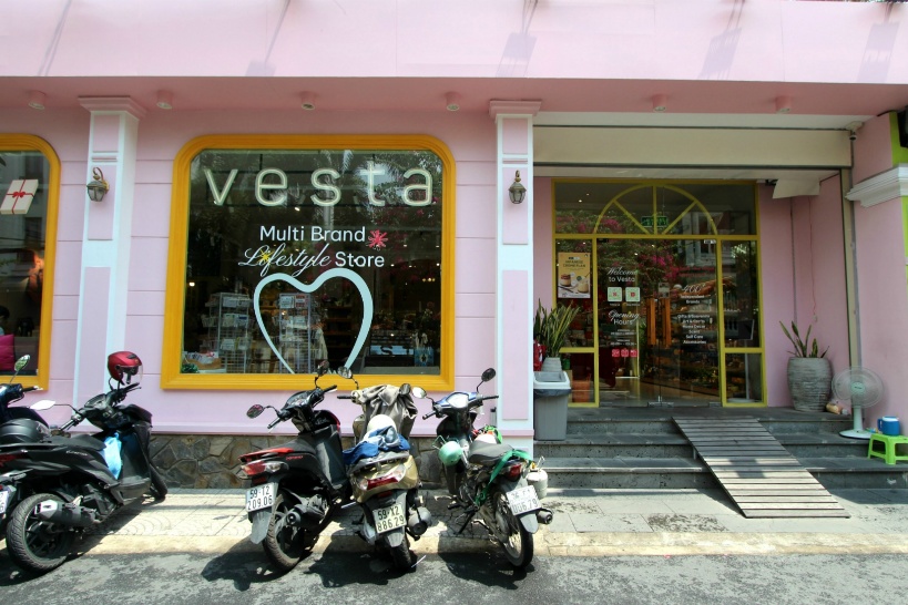 VESTA（タオディエン）｜デザイン性の高いオリジナル雑貨が多い