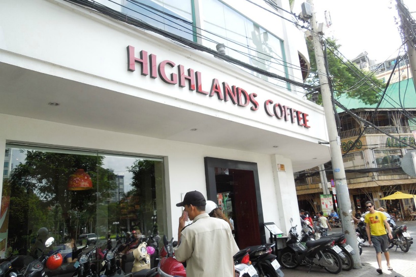 至る所にあるカフェ