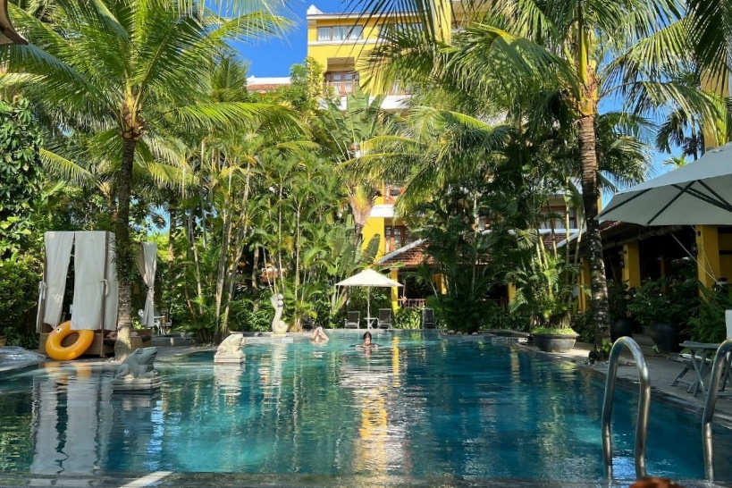 ラシエスタ・ホイアン