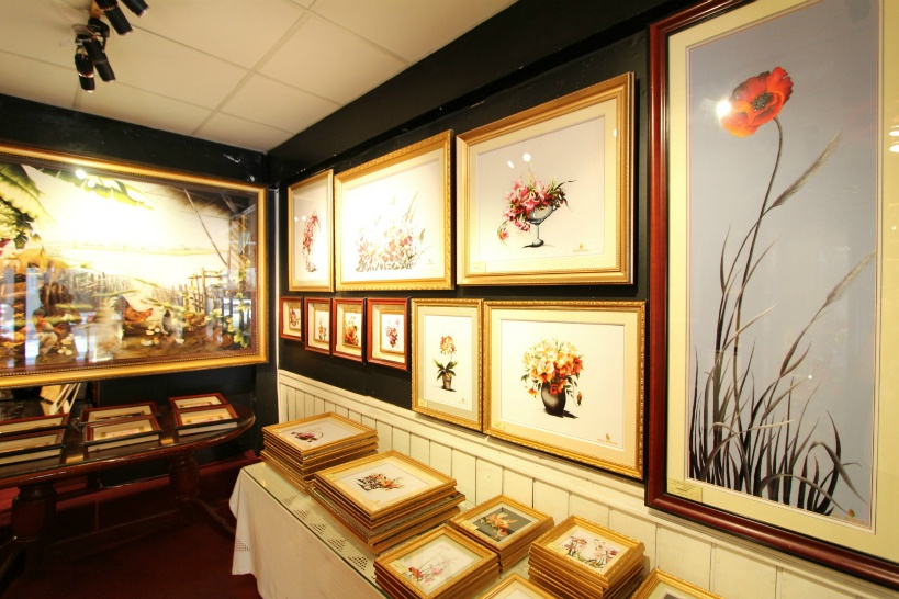 自宅に飾れる。刺繍絵画