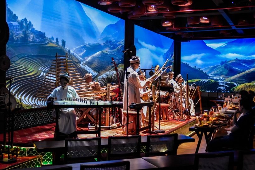 【チケット販売のみ】ホーチミン市内中心開催!ベトナム伝統音楽ショー&食事つき