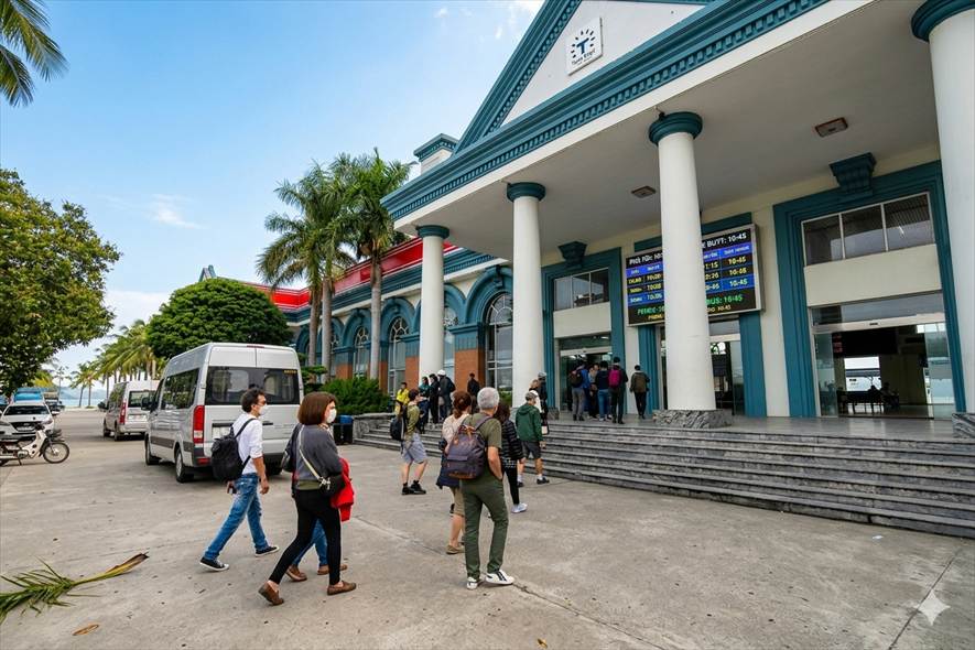 ベトナム現地ツアーのチップの目安|ガイドとドライバー別