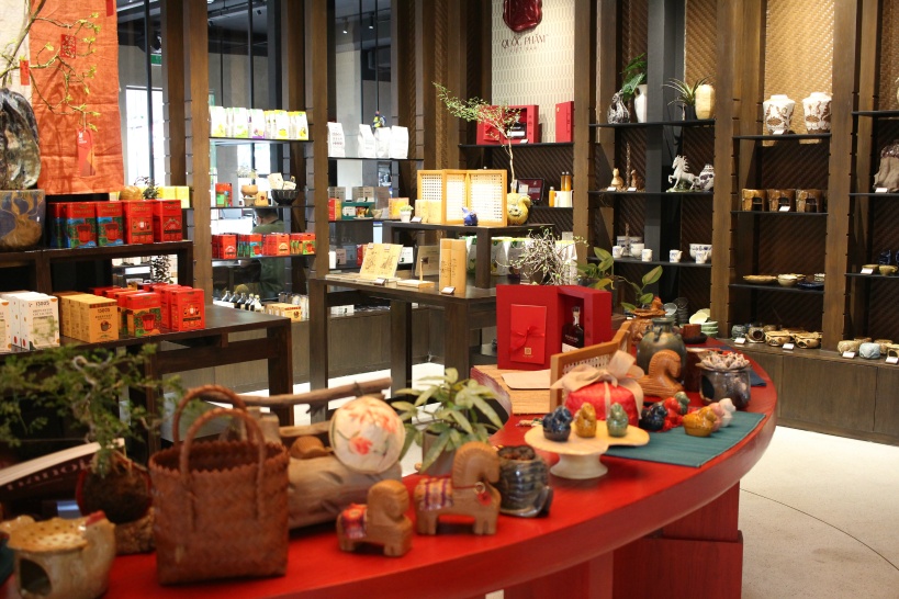 フォー博物館の1階はレストラン&お土産フロア