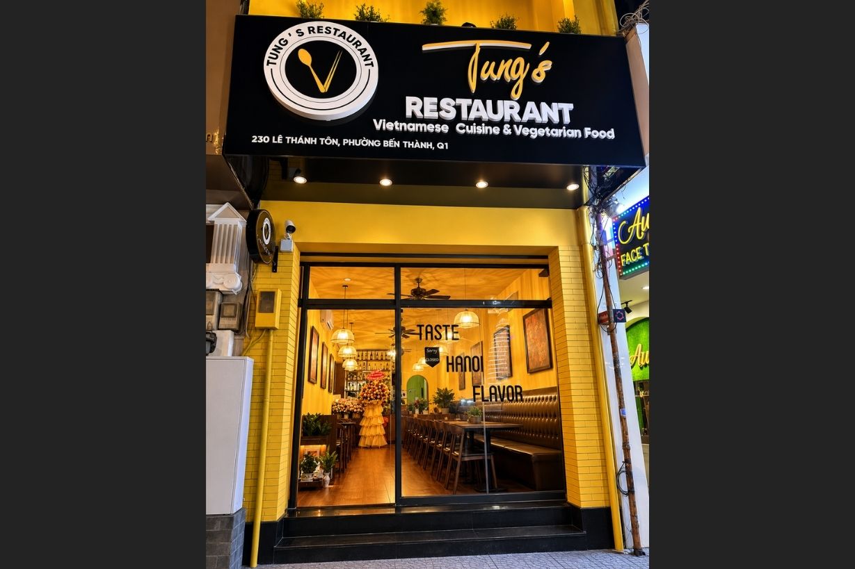 ベンタイン市場から徒歩2分!予約必須の人気店
