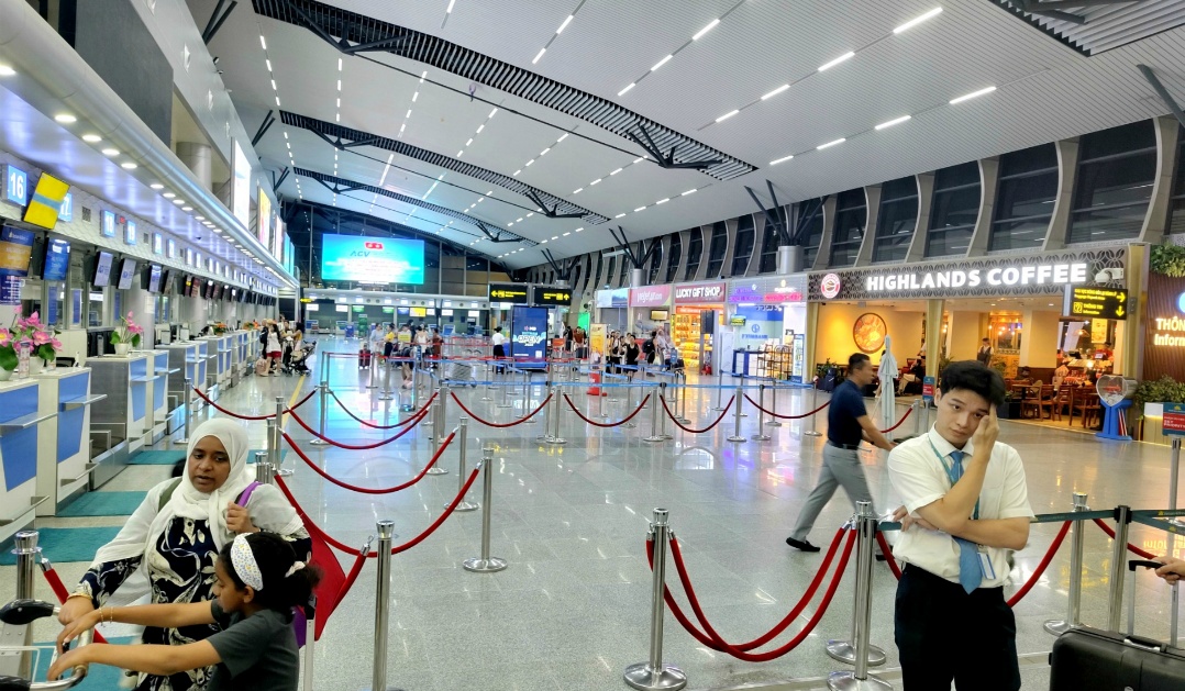 ダナン空港のシャワーは国際線T2のラウンジにある
